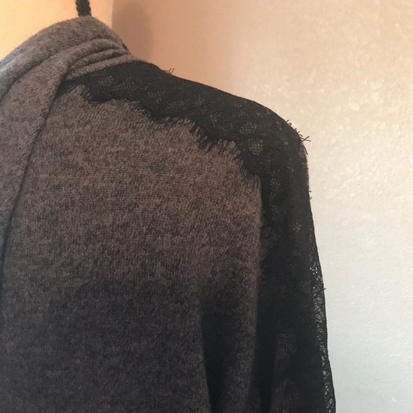 💋 Adorable crop top hoodie 💋 - Picture 5 of 5